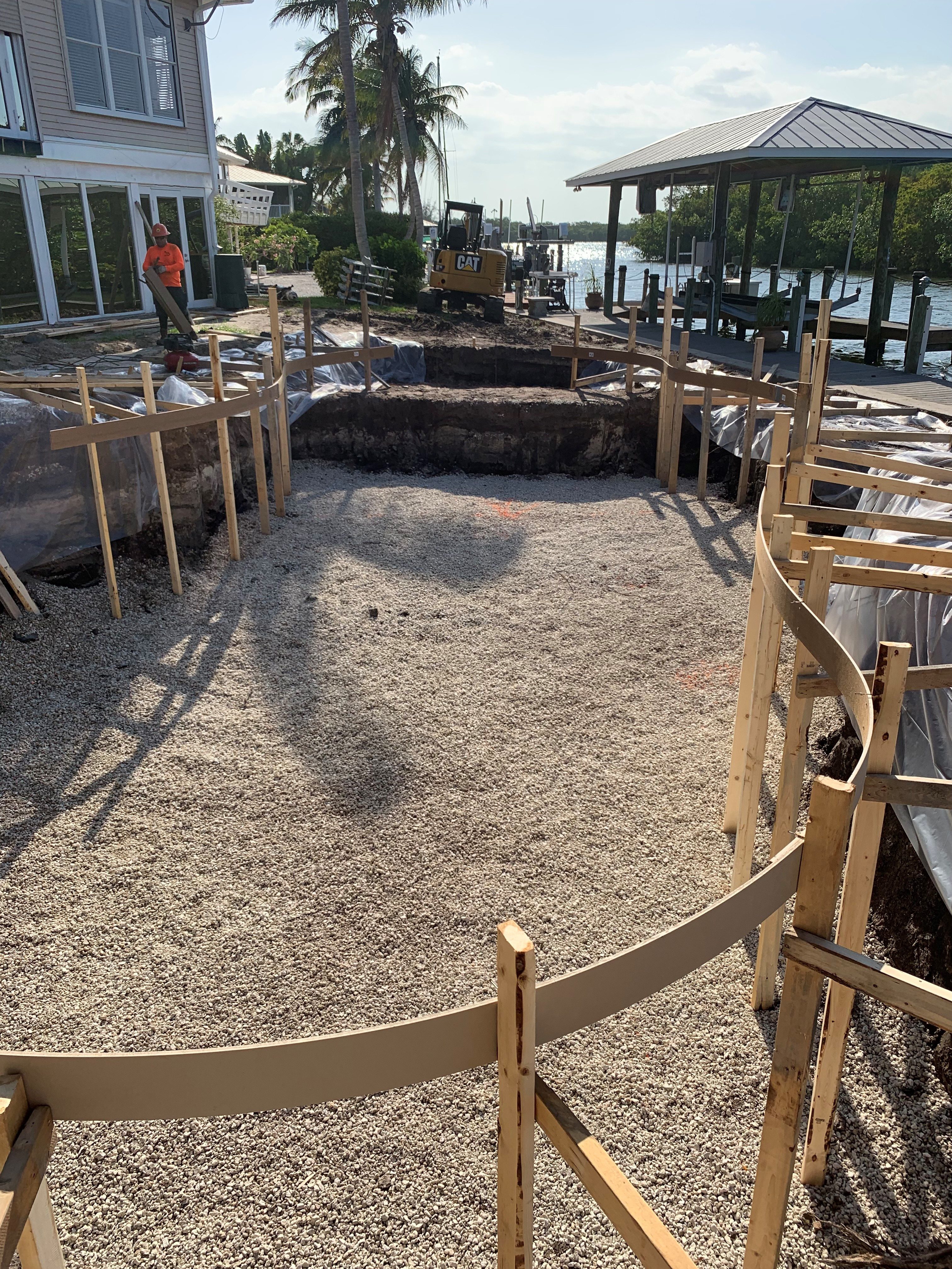 pea gravel around above ground pool